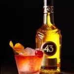 LICOR 43