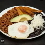 PABELLON CRIOLLO