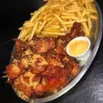 Frango a Passarinho com Fritas