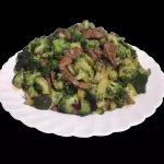 LOMO CON BRÓCOLI