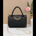 Bolso boston guateado con cadena