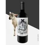 VINO CORDERO CON PIEL DE LOBO