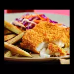 PEIXE FRITO COM BATATA FRITA