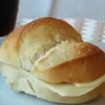 Sandes de Queijo ou Fiambre