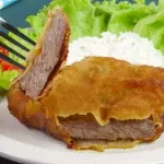 BIFE CONTRA FILÉ  À MILANESA