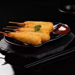 Brochetas de camarón