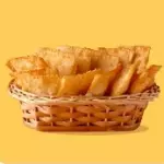 Pastel de Calabresa com Queijo