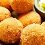 Porção de Bolinho
