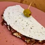 TAPIOCA CARNE OREADA COM CATUPIRY