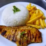 FILÉ DE FRANGO GRELHADO