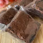 QUADRADINHO DE BROWNIE