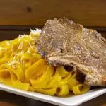 Fetuccine a la huancaina + churrasco