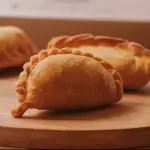 Empanada de Jamon y Queso