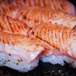 Niguiri Salmão Maçaricado