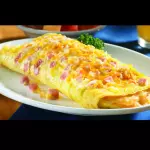 Omelet de salchicha con queso
