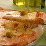 PIZZA MUSSARELA
