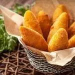 Bolinho Caipira de Carne