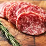 Salame fatiado Naia 100g