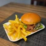 BRASA SMASH UMAMI + FRITAS