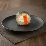 Hosomaki queso, salmón