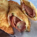 Pastel de Calabresa c/ Queijo
