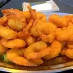 Camarão Branco Milanesa com Fritas