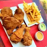 5 Piezas + 1 Fritas grandes