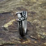 Sword Ring