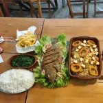 TILAPIA INTEIRA COM BAIAO DE DOIS