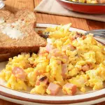 Huevos con jamon