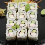 Uramaki kani