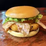 Deu Fome Chicken Bacon