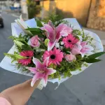 Mix de flores na tonalidade Rosa