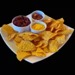 NACHOS CON QUESO
