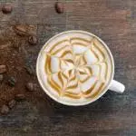 Café Latte Tradicional Caliente