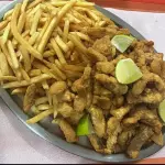 Porção de Gurjão de Peixe c/ Fritas