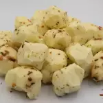 Queijo Bolinha Mussarela Tomate Seco