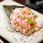 Temaki de salmão completo