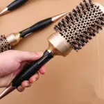 Cepillo Profesional Blower Dorado