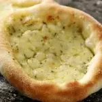 ESFIHAS QUEIJO