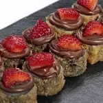 Hot Roll Morango com Nutella