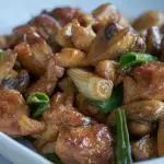 Pollo c/ Hongo chino y verdura