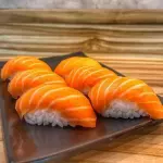 Niguiri de salmão