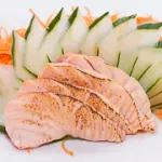 10 sashimi de salmao maçaricado