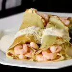PANQUECA DE CAMARÃO C/ CATUPIRY