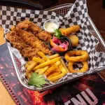 Cajun Basket Pescado