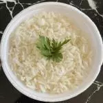 Porção de arroz branco
