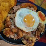 Calentado paisa especial