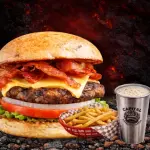 Promo Lunes Capital + Papas y Bebida