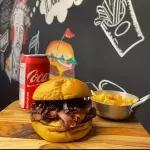 Combo Caramel Burger